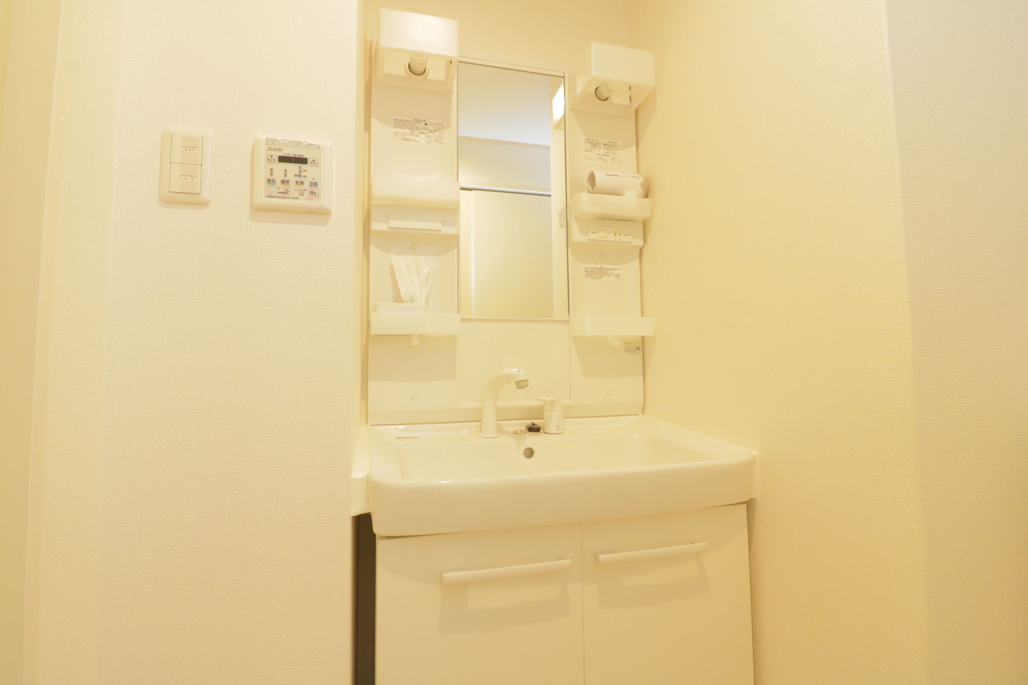 Hg Cozy Hotel No 49 京セラドーム前 Ōsaka Eksteriør bilde